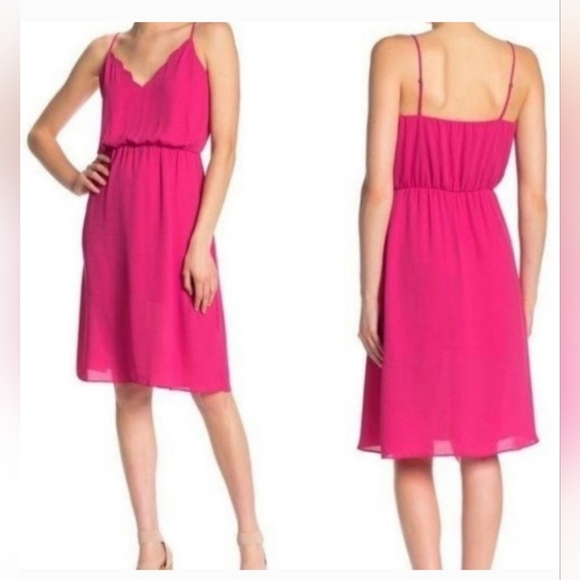 Socialite Red Sleeveless V-Neck Sundress - Picture 6 of 6